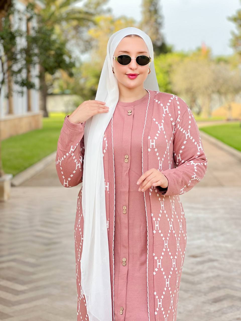 أنصومبل الأناقة والرقي yeluxe