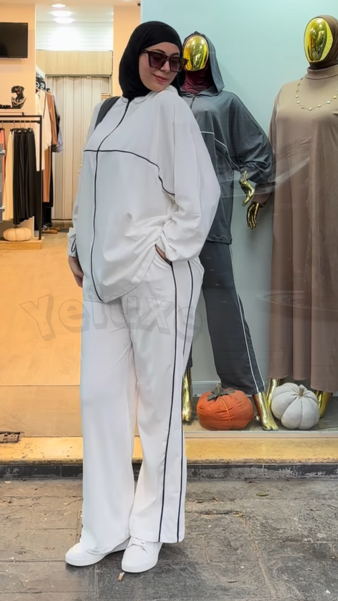 أونسومبل إلورا yeluxe