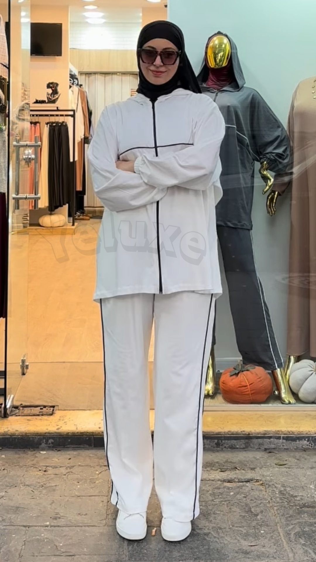 أونسومبل إلورا yeluxe